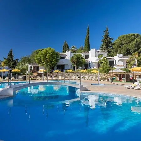 Sunny Oasis With Pool Apartman Albufeira