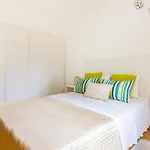 Sunny Oasis With Pool Daire Albufeira