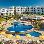 Sunny Oasis With Pool Daire *