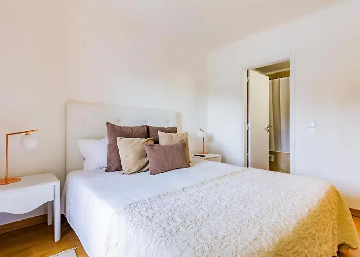 Apartmán Sunny Oasis With Pool